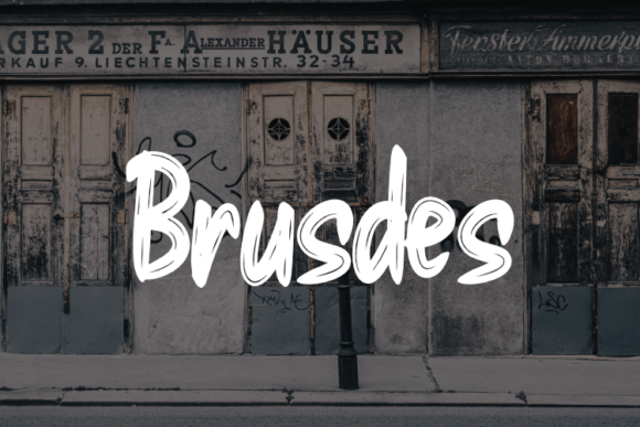 Brusdes: A Versatile Script Font for Modern Campaigns